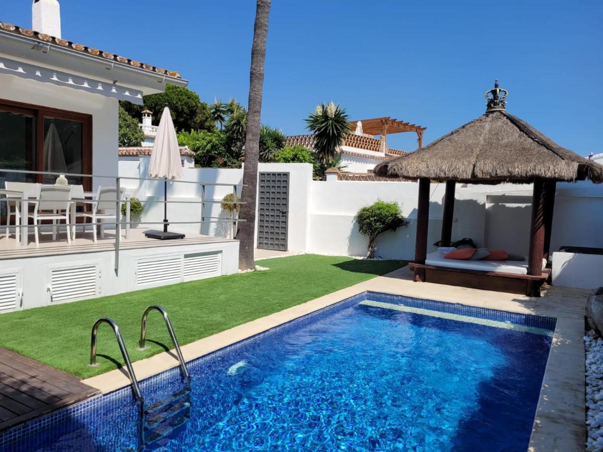 Semesterbostad Costabella -villa Mit Pool Zur Alleinbenutzung *